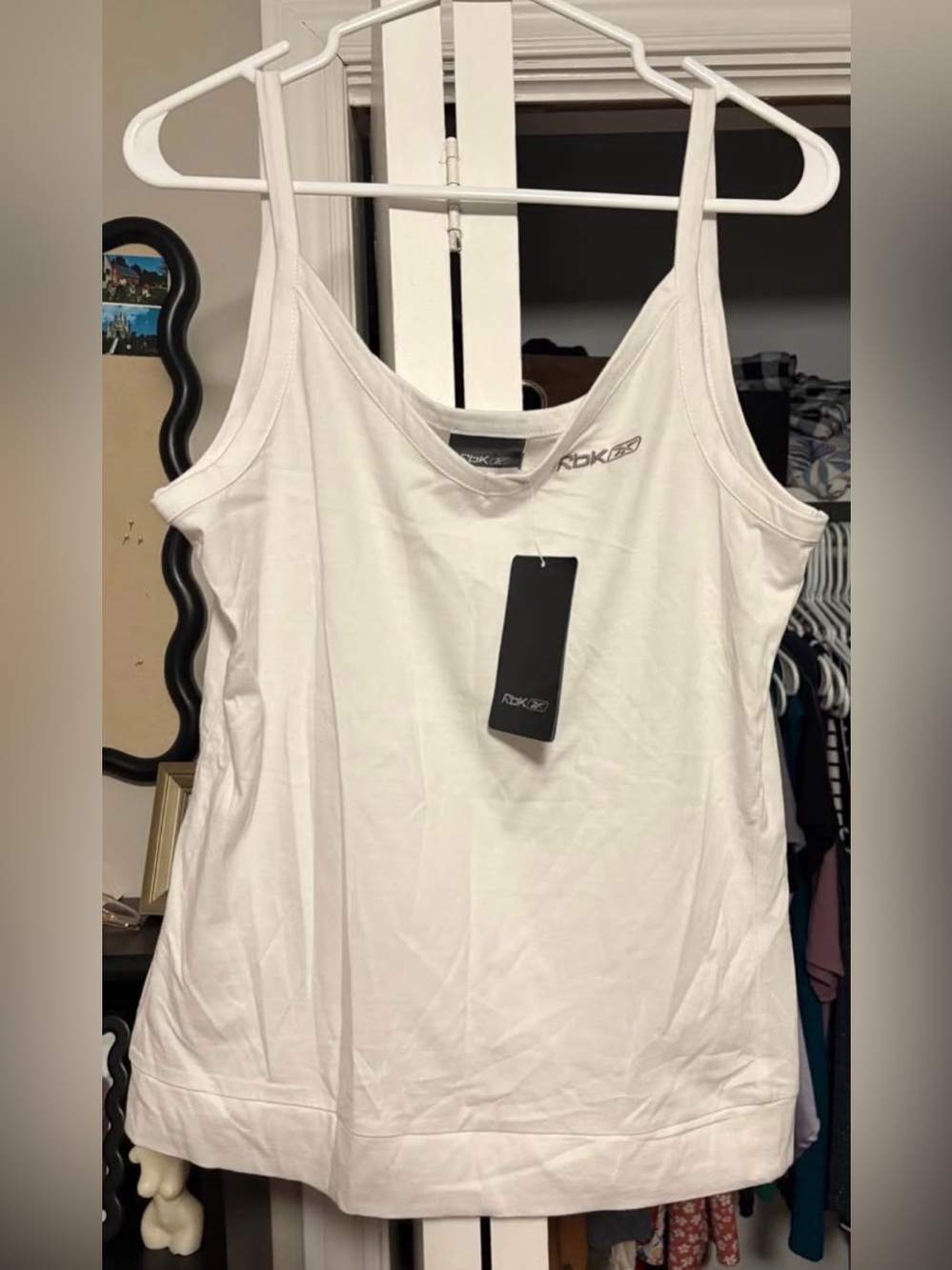 Retro/Y2K Reebok White V-Neck Tank Top (XL) NEW WITH TAGS